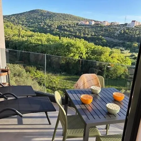Apartman Four M