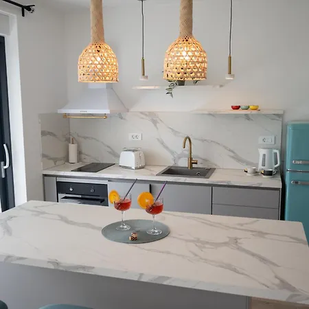 Apartman Four M *
